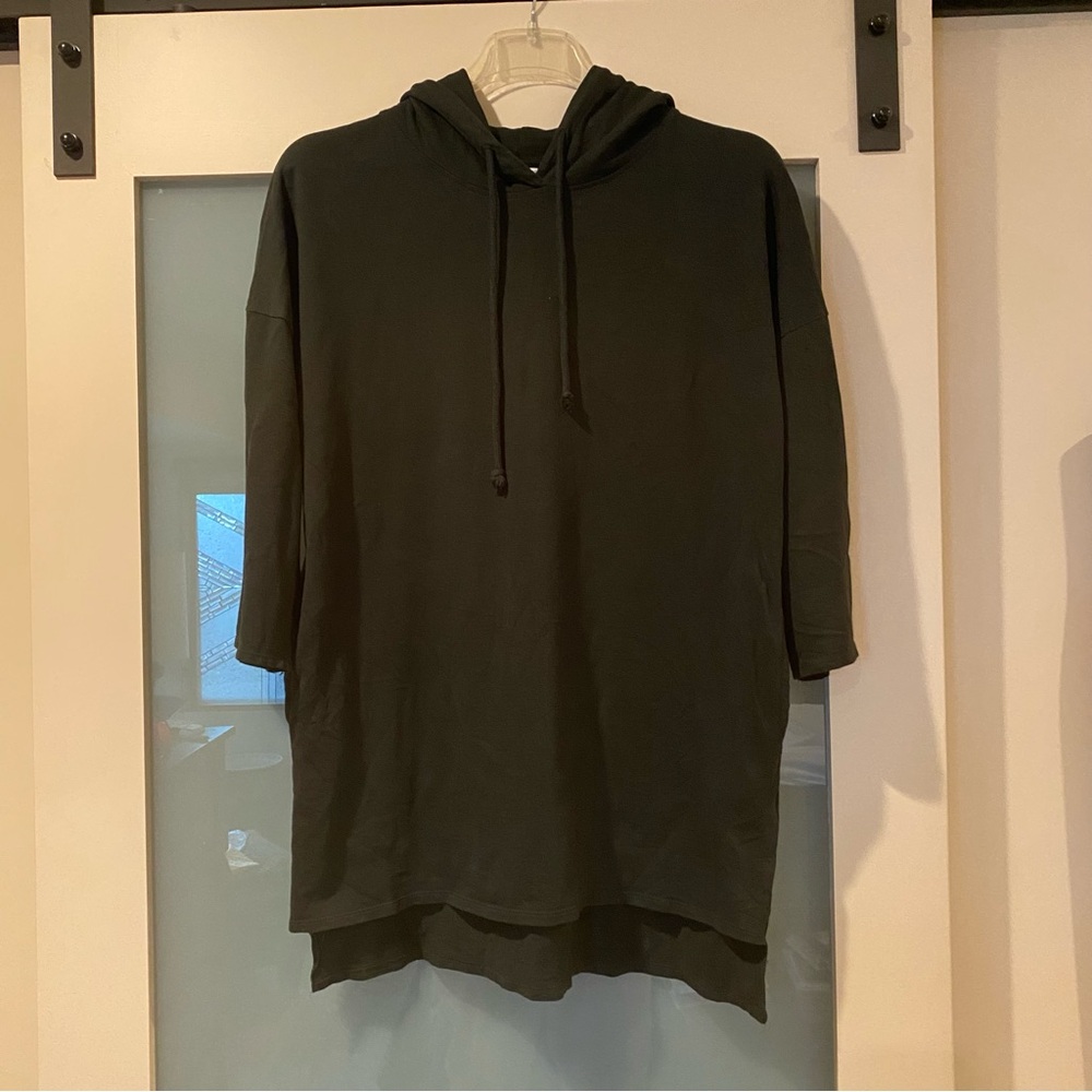 Zara Black Hooded Sweatshirt Size Small or 26